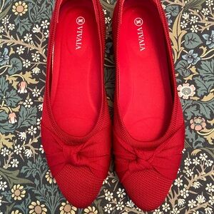 VIVAIA Women's Scarlet Knitted Flats